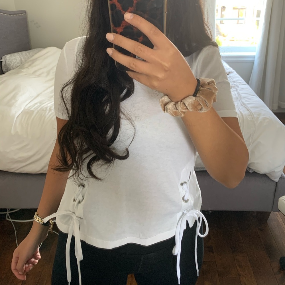 ZARA WHITE T-SHIRT